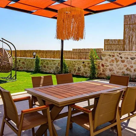 Sare - 2 Bedroom With Jacuzzi In Kalkan Villa *